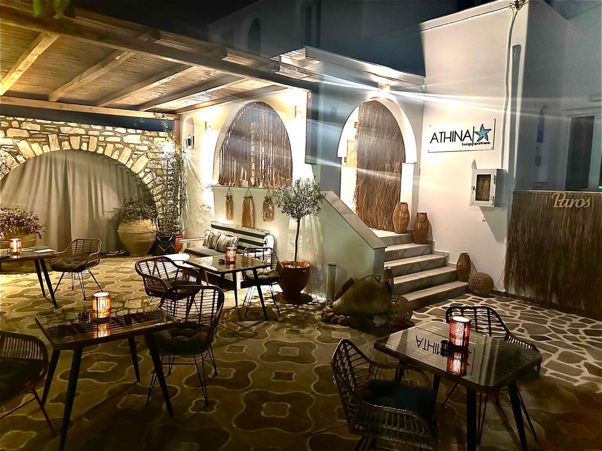 Athina Rooms - Lounge Apartments Парос Экстерьер фото